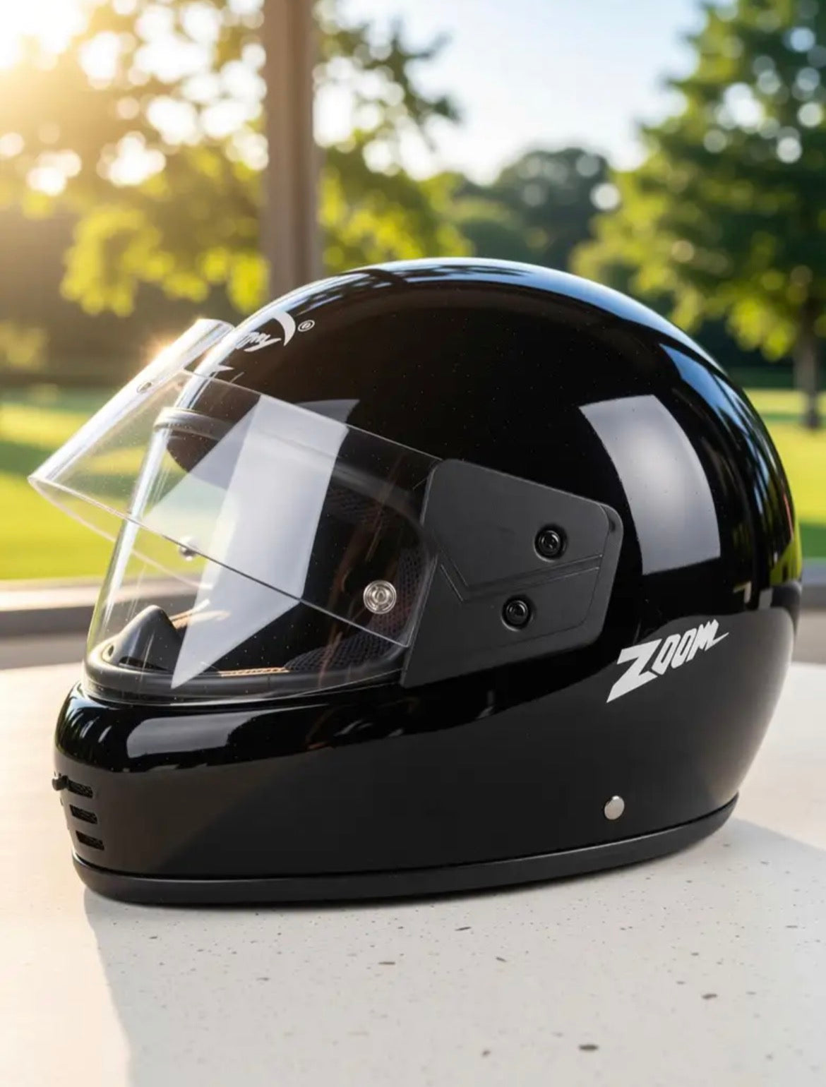 RUNGO 6 JALI PLAIN BLACK HELMET 01 Motorbike Helmet (BLACK)